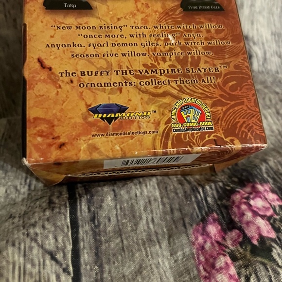 2004 DIAMOND SELECT TOYS Buffy The Vampire Slayer “White Willow” Ornament - Picture 6 of 10